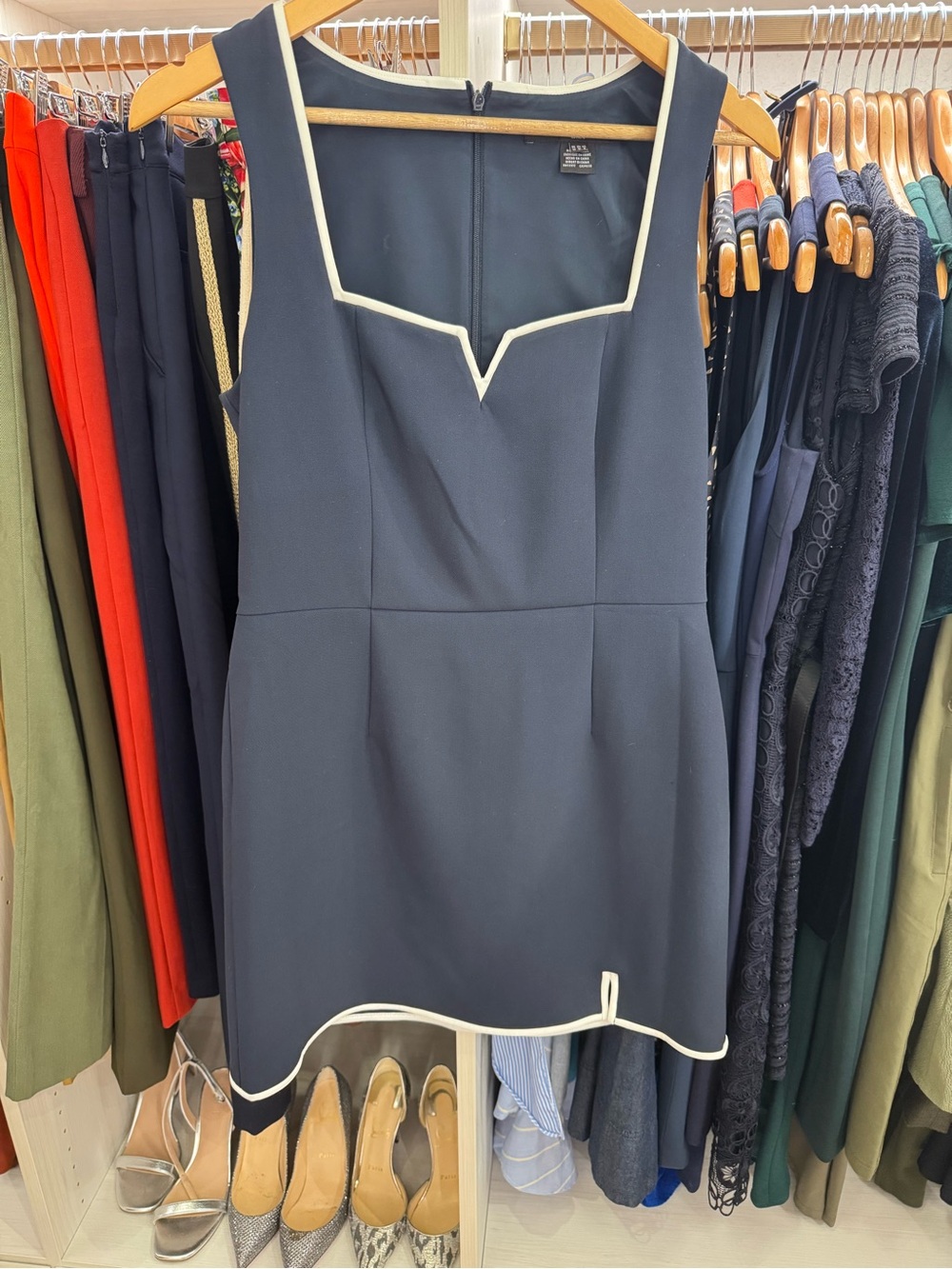 French Connection Azra Contrast Trim Minidress in Marine–Summer White, size 8.